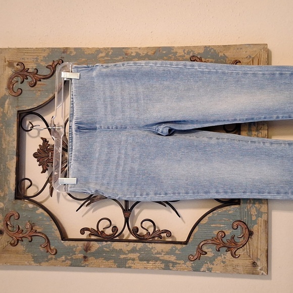 SOFT SURROUNDINGS Pull On Cropped Snap Ankle Jeans. Size PXS - Picture 5 of 12